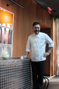 Mauricio Santelice ready to pour