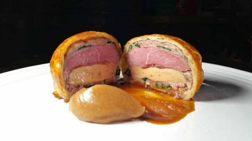 Duck Pithiviers by Chef Sōta Atsumi. Photo by Battman.